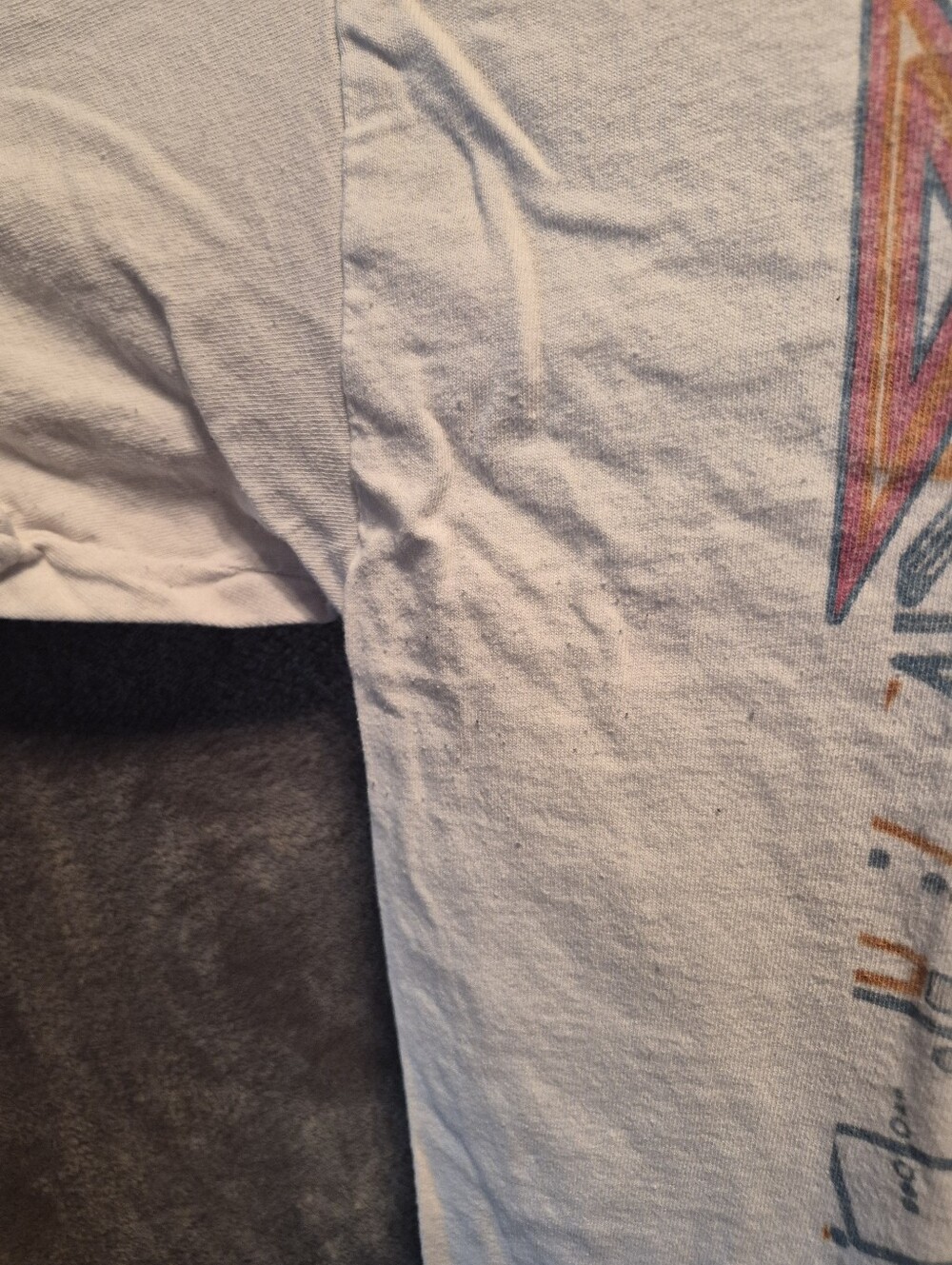 L Def Leopard Band Tee - Picture 4 of 5